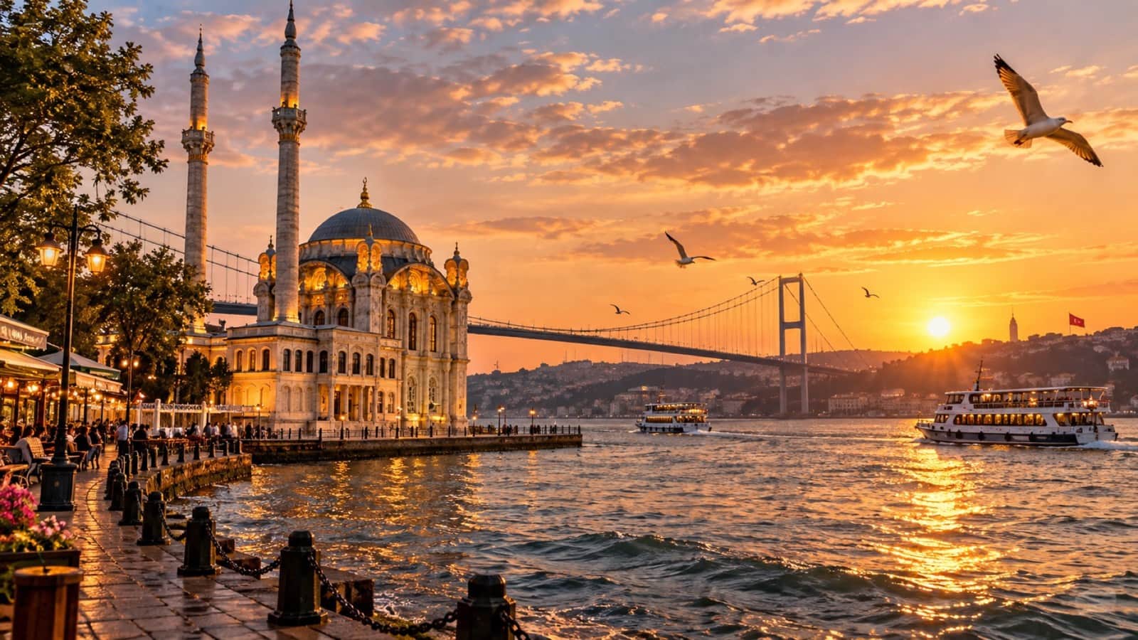 Zamanın izlerini taşıyan tarihi sokaklar